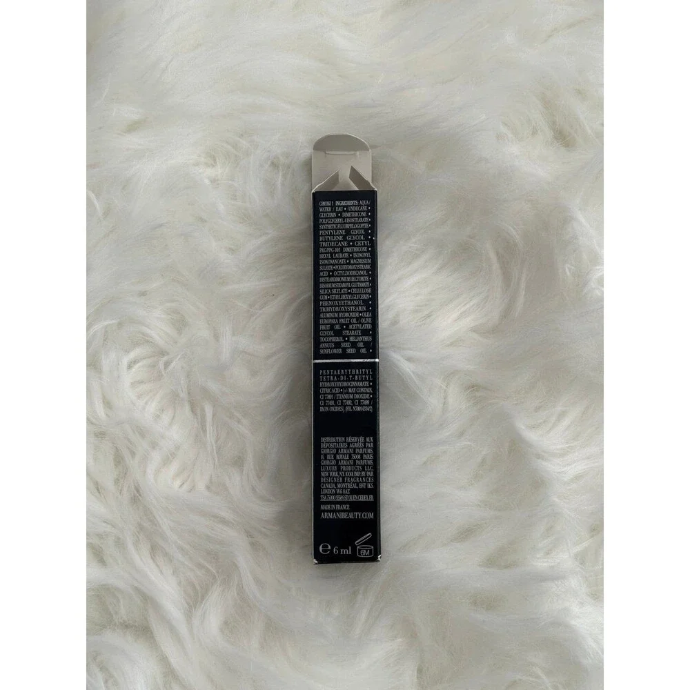 Giorgio Armani Beauty Power Fabric Concealer 5